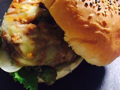 -HIGH FIVE哈福手工汉堡(桂林路店)