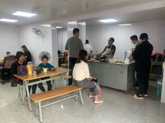 -荣巷小馄饨(荣巷店)