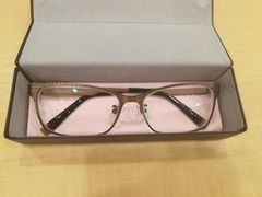 -MiRi眼镜连锁·蔡司·尼康控优点合作店(莘庄店)