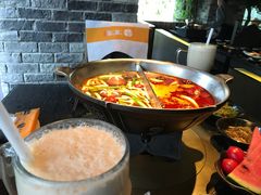 -湊湊火锅·茶憩(新中关购物中心店)
