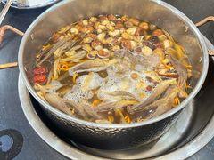 -乳仔牛牦牛汤锅 烤羊排(松潘古城店)