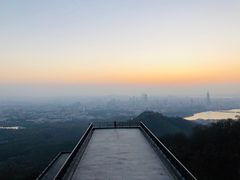 -紫金山山顶公园