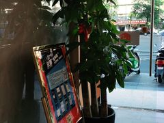 -宸玥酒店(成都西南财大地铁站店)