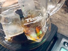 -ZING COFFEE 镜咖啡