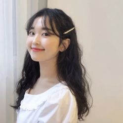 -BULB STUDIO 巴柏明星发型工作室