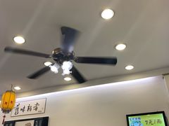大堂-三两春(浦三路店)