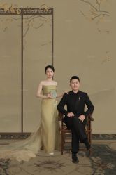 -雪中彩影婚纱摄影·微光艺术中心