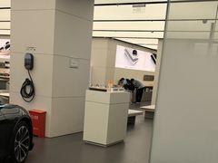 -华为智能生活馆(上海金桥国际商业广场)