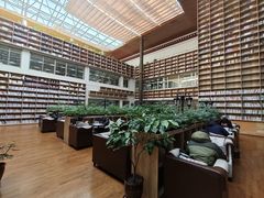 -西藏自治区图书馆