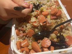-老头爱马仕酸豇豆炒饭(丰富路店)