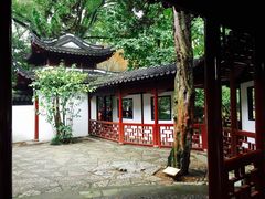 -汇龙潭