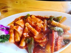 -唯成•韩国炭火烤肉 유성고기