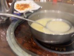 -正能量脆肉鲩火锅
