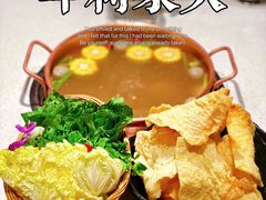 -牛村来人潮汕牛肉火锅(西单店)
