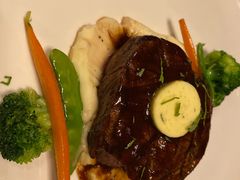 -WOLFGANG PUCK KITCHEN & BAR(迪士尼小镇店)