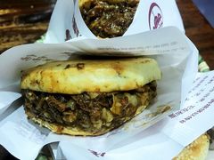 牛肉烧饼（多肉）-穆得·老周家牛肉烧饼(普利街店)