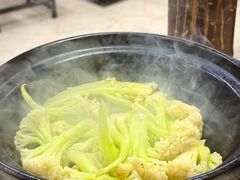 -何煲强·煲仔饭·啫啫煲顺德老字号(上下九店)