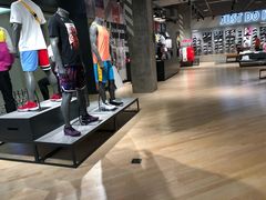 -NIKE(虹悦城店)