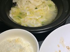 -鲁菜根·泰安菜(万达店)