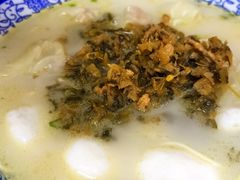 -面婆婆东台鱼汤面(湛江路店)