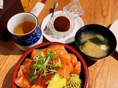 三文鱼鱼籽鱼胆拌饭-阿吾罗日本料理(K11艺术中心店)