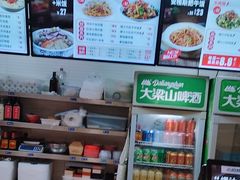 -牛吃草牛肉面(甬港南路店)