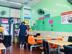 -红帽小馆(向阳路店)