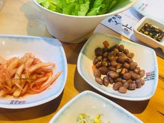 小菜-唯成•韩国炭火烤肉 유성고기