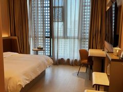 -汉庭(天津成林道地铁站店)