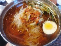 -韩风烤牛肉冷面店