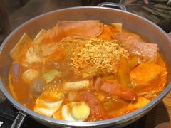 -辛明堂洞韩式芝士年糕火锅(万达店)