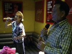-百威KTV(恒福路店)