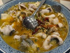 酸菜鱼-川香楼酒家