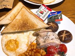 -JINNS锦时 steak&pizza(浸信会礼拜堂旧址店)