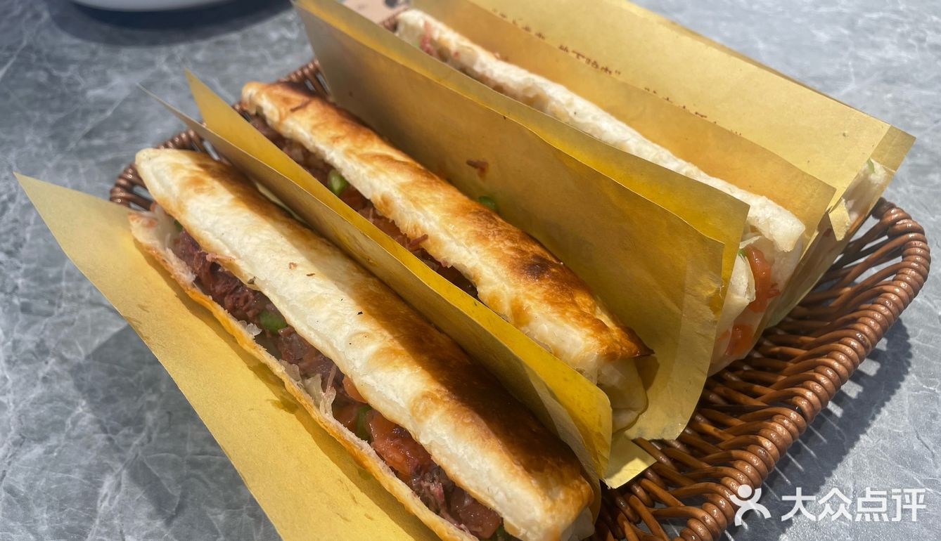 人均四十左右，非常满足的一餐「小匠驴儿驴肉火烧」