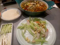 -邑金陵北京烤鸭店·现炒家常菜(ITC MALL店)