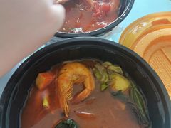 -老牌坊云南鱼豆花火锅(爱建店)