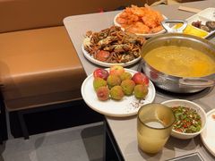 -黑金·寻焰自助百汇·烤肉·火锅(中街店)