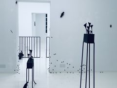 -胶囊画廊