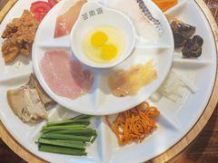 -芸南道·过桥米线(昆明老街旗舰店)