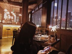 靠窗位-AZUL by FUEL蓝色·法式酒馆(琶醍店)