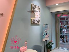 用餐区-薇薇安千层蛋糕(府城店)