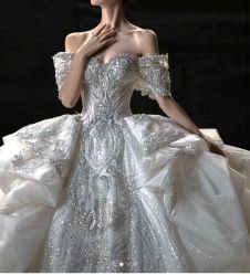 -MISS LUCKY国际婚纱礼服定制(昌平店)