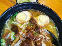 -花溪巷牛肉粉(泉城路店)