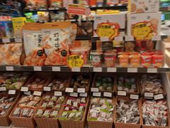 -来伊份(我格广场武宁路店)