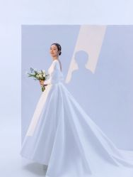 -易摄影婚纱摄影工作室