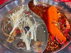 -谭鸭血老火锅(慈云寺店)