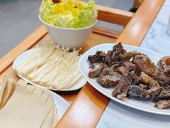 -吕记潮汕牛肉火锅(海宁海昌南路店)