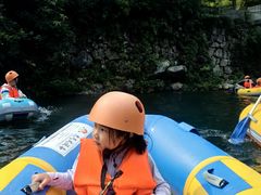 -安吉龙王山峡谷漂流