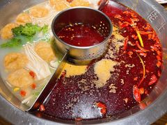 -佬土鹅肠火锅(中建大观店)